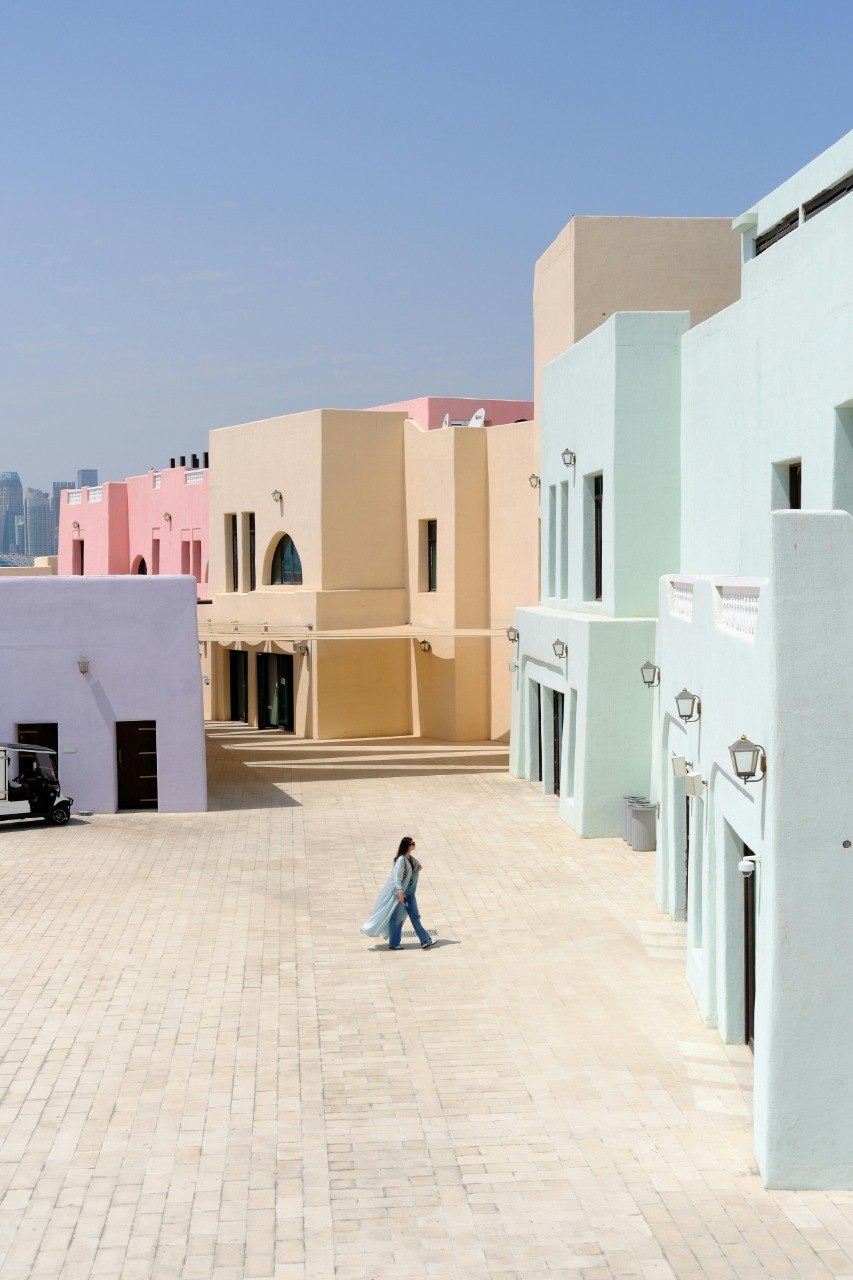Private walking tour through traditional alleys in Old Doha — photo 2