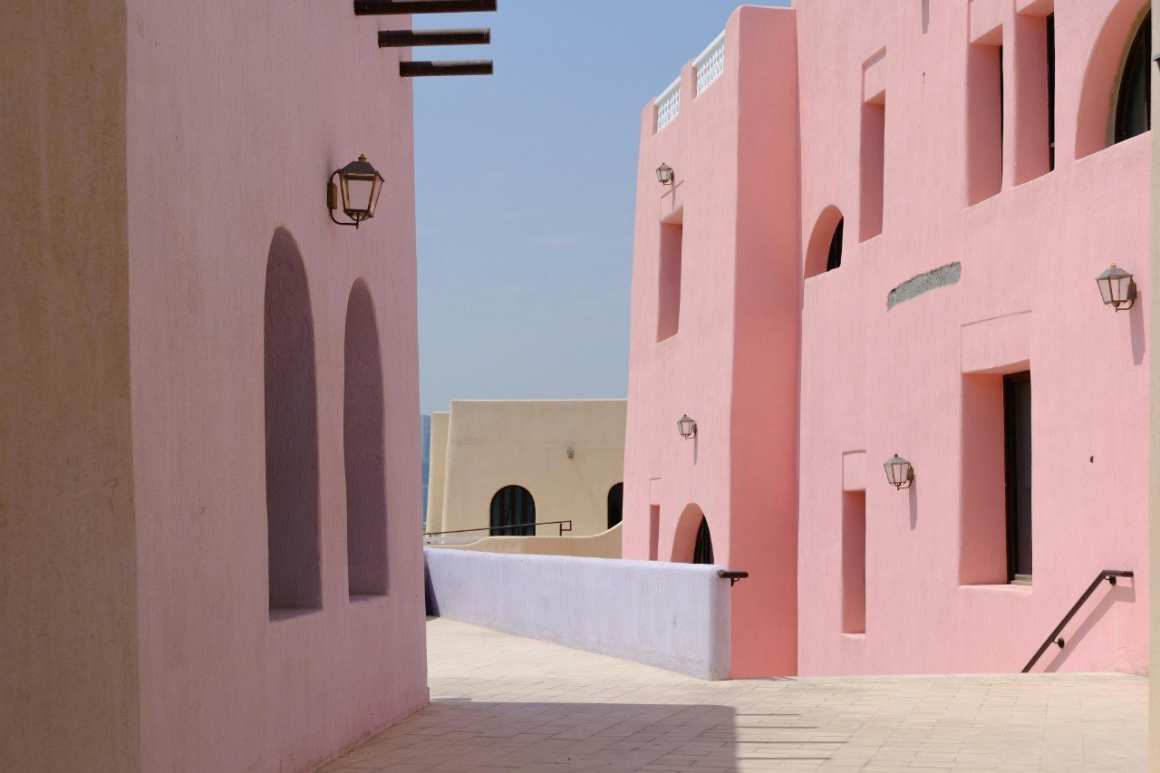 Private walking tour through traditional alleys in Old Doha — photo 7